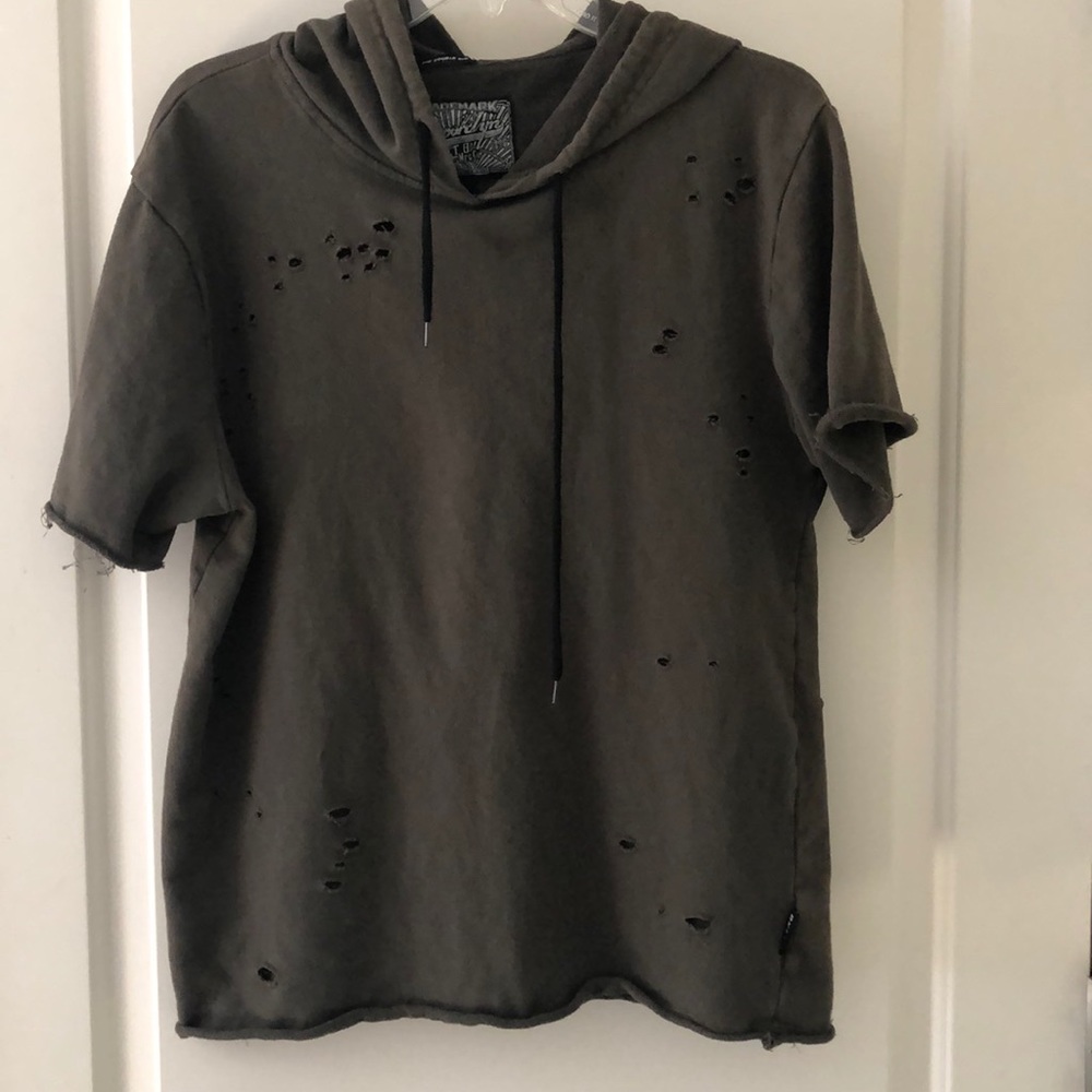 Men’s distressed short sleeve hoodie